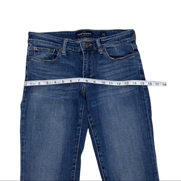 Lucky Brand Sweet Straight Blue Jeans Size 2 Low Rise Raw Hem Stretch Denim 7” R - Picture 5 of 10